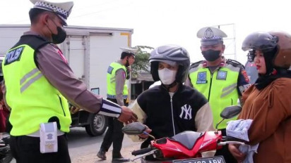 Sosialisasi Taat Pajak, 104 Pengendara Terjaring Razia di Tugu Gajah Pringsewu