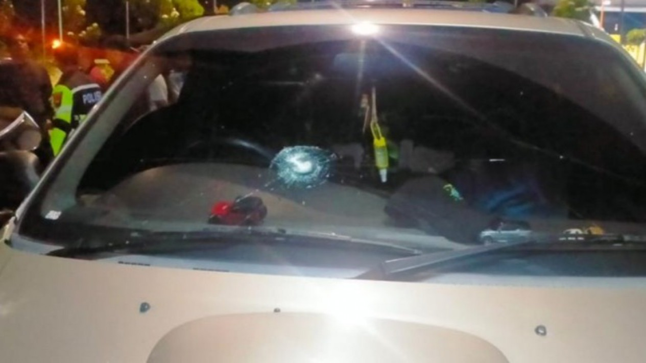 Awas Ada Teror Pelemparan Batu di Jalan Tol Semarang-Solo
            - galeri foto