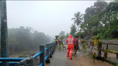 Bersihkan Sampah, Petugas PDAM di Bali Terpleset dan Terbawa Arus Sungai Ayung