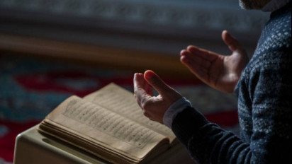 Blak-blakan Mengungkap Keutamaan Baca Al-Kahfi di Malam Jumat, Ustaz Abdul Somad: Allah Berikan Nur