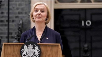 Rusia 'Tertawakan' PM Inggris Liz Truss yang Mengundurkan Diri