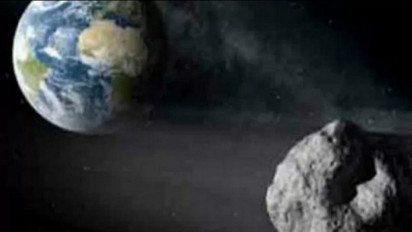 Asteroid Berukuran 2 Kali Stadion GBK Melintas Dekat Bumi Sabtu Ini