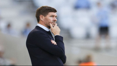 Usai Timnya Dibantai Fulham dengan Skor 3-0, Steven Gerrard Resmi Dipecat Sebagai Manager Aston Villa