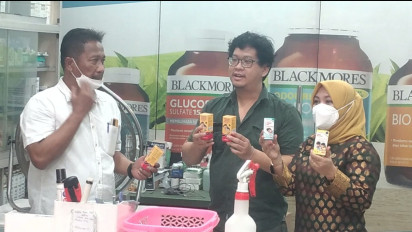 Dinas Kesehatan Medan Temukan Obat Bentuk Cair Masih Terpajang di Apotek