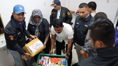 Satu Balita di Aceh Barat Mengalami Gagal Ginjal Akut, Petugas Gabungan Sita Ratusan Botol Obat Cair dari Apotek