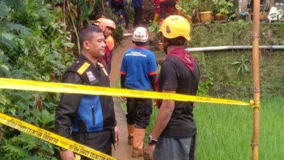 Bapak dan Anak Tertimbun Longsor di Sukabumi, Polisi Jaga Lokasi