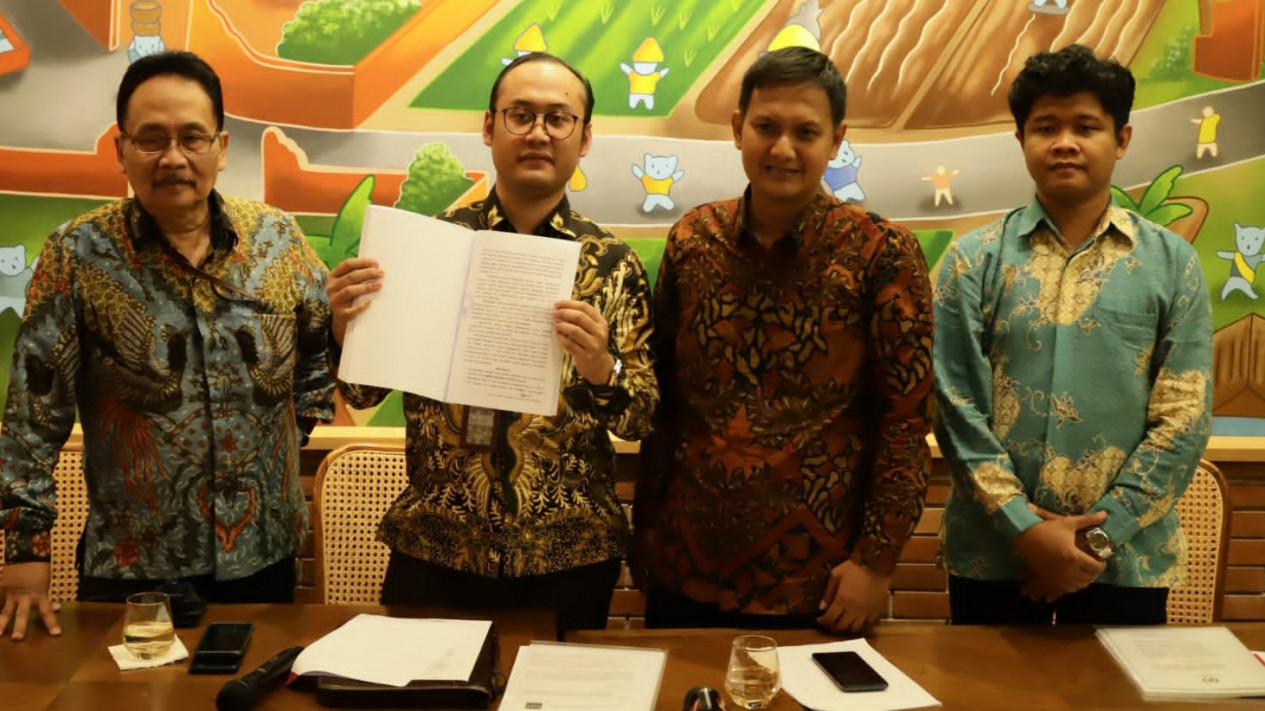 Pemerintah Didesak Tindaklanjuti Putusan MA Soal Sewa Slot Multipleksing
            - galeri foto