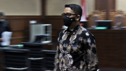 KPK Eksekusi Eks Dirjen Bina Keuangan Daerah Kementerian Dalam Negeri Ardian Noervianto ke Lapas Sukamiskin