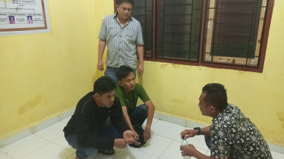 Dua Oknum Personil Aktif - Opsnal Bhabinkamtibmas Polres Nias Polda Sumut Ditangkap Bersama Dua Warga Sipil, Diduga Terkait Jaringan Narkotika Penghuni Lapas Kelas 2B Gunungsitoli