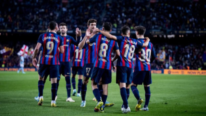 11 Meme Kocak Barcelona Turun Kasta ke Liga Europa: Assalamualaikum UEL!