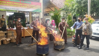 Ribuan Barang Bukti Hasil Kejahatan Dimusnahkan Kejari Sleman