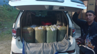 Mobil Fortuner Bawa BBM Jenis Pertalite Gunakan Jeriken Ditangkap Polisi di Aceh Tenggara