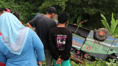 Bus ALS Rombongan Santri Terguling di Tapsel, Puluhan Santri Luka-Luka 1 Meninggal Dunia