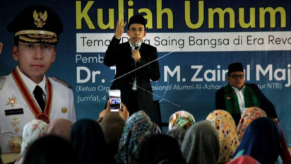 TGB Zainul Majdi Melihat Penerapan Ekonomi Syariah di Aceh Dapat Dikembangkan Pemerintah Pusat Secara Nasional