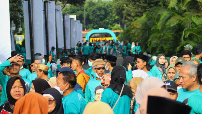 Cak Imin Hijaukan Tenis Indoor Senayan Jakarta