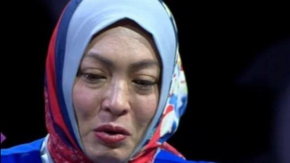 Innalillahi, Angelina Sondakh Sampaikan Kabar Duka Terkait Sang Ayah yang Meninggal Dunia