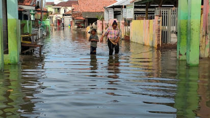Ribuan Rumah di 3 Desa di Indramayu Terendam Banjir Rob