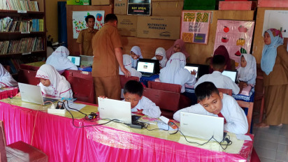 Ribuan Guru Honorer di Madina Lebih dari 6 Bulan Tidak Gajian