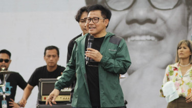 Ditanya Kasus Korupsi 'Kardus Durian', Cak Imin Langsung Ngibrit Hindari Wartawan