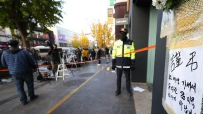 Polisi Gelar Rekonstruksi dan Teliti 54 CCTV pada Tragedi Itaewon