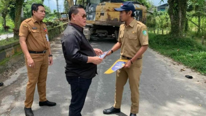 Bupati Halikinnor Minta Proyek Perbaikan Jalan HM. Arsyad Harus Selesai Tepat Waktu