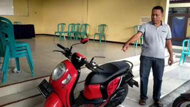 Gagalkan Aksi Penjambretan, Wanita di Banyuwangi Tendang Pejambret hingga Tersungkur