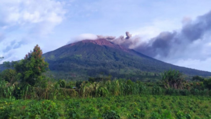 Gunung Kerinci Kembali Erupsi Lontarkan Abu Setinggi 200 Meter