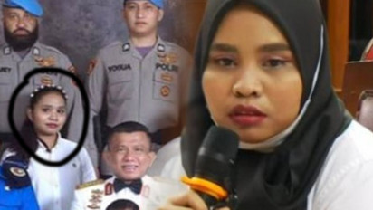 Wow, Mendadak Pakai Kerudung, Susi ART Ferdy Sambo Pakai Handsfree dan Ada yang Mengarahkan Jawaban?