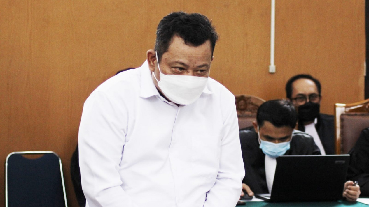 Kuat Maruf Bergetar Minta Maaf ke Keluarga Brigadir J, Dapat Jawaban Menohok
            - galeri foto