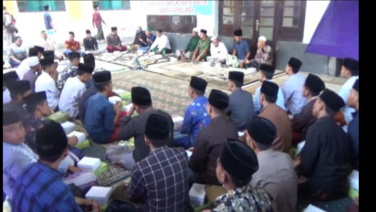 Kyai dan Santri di Bangkalan, Madura, Gelar Doa untuk Ganjar Pranowo, agar Dapat Partai Pengusung Capres 2024