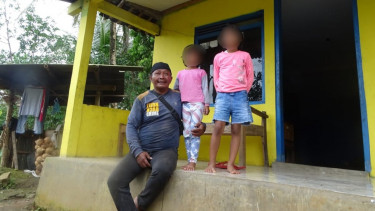 Melihat Susi ART Ferdy Sambo Dimarahi Hakim Saat Sidang, Keluarga di Wonosobo Berharap Susi Berkata Jujur