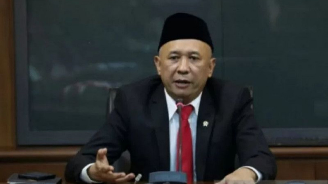 Menteri Koperasi dan UKM Pastikan Sertifikasi Halal Produk UMKM Bakal Dipercepat
            - galeri foto