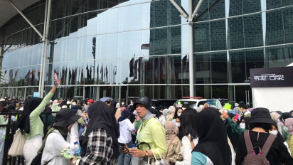 Konser NCT 127 2ND TOUR 'NEO CITY : JAKARTA - THE LINK' Berlanjut Usai Puluhan Penonton Jatuh Pingsan