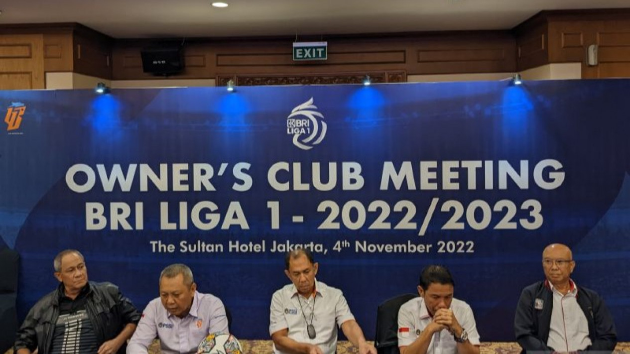 Klub Liga 1 Indonesia Mengelak Bersuara Mengenai Calon Ketum Baru PSSI
            - galeri foto