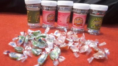 Ciptakan Permen Kesehatan dari Buah Kundur, Mahasiswa Unzah Genggong Raih Medali Emas di Ajang ISIF 2022