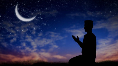 Ternyata Ini Alasan Utama Mengapa Sholat Gerhana Bulan Dianjurkan untuk Dikerjakan