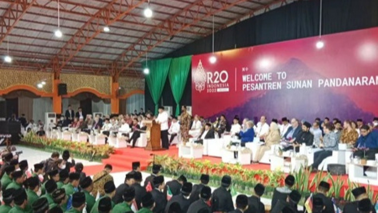 Ketum PBNU Mengajak Peserta R20 Berkunjung ke Ponpes Pandanaran
            - galeri foto