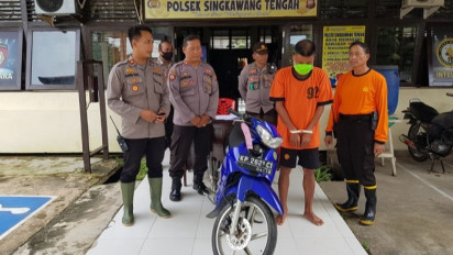 Apes! Pelaku Curanmor Babak Belur Dihajar Warga Singkawang