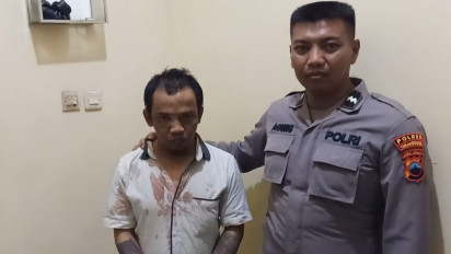 Menipu dan Rampas HP Korban, Wartawan Gadungan di Temanggung Babak Belur Dihajar Warga