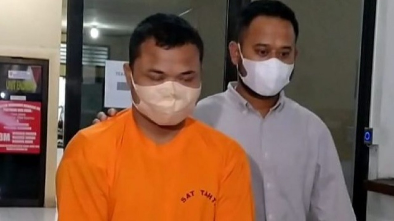 Lakukan Penistaan Agama di Akun media Sosial, Seorang Pria kena Ciduk Polres Medan
            - galeri foto