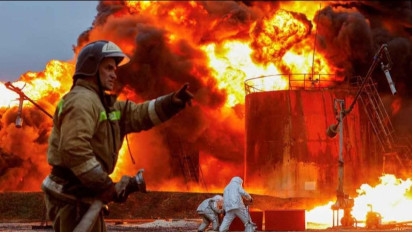 Zelenskyy: Warga Kherson Menyambut Pasukan Ukraina