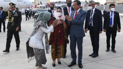 Jokowi dan Rombongan Bertolak ke Bali Usai Hadiri KTT ASEAN di Kamboja