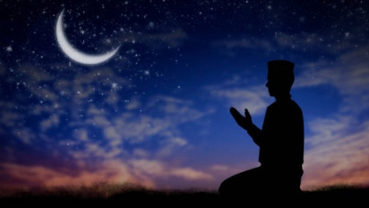 5 Amalan Doa untuk Menenangkan Hati di Malam Hari, Sesuai Ajaran Rasulullah SAW