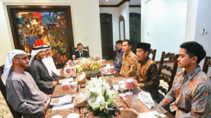 Presiden Jokowi dan Mohammed Bin Zayed Sarapan Bersama di Surakarta