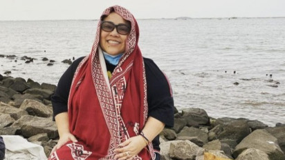 Berawal dari Gimmick hingga Isu Pacaran, Istri Azis Gagap Grebek Nunung di Lokasi Syuting