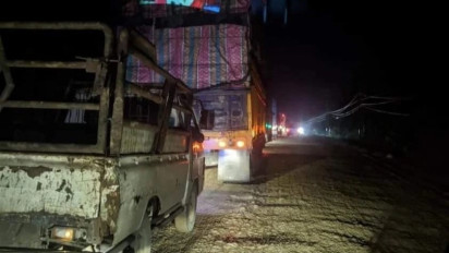 Ratusan Mobil Kembali Alami Kemacetan Panjang di Jalan Lintas Medan-Banda Aceh Tamiang