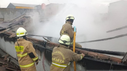 Tiga Rumah Di Cakung Terbakar, Diduga Akibat Korsleting Listrik