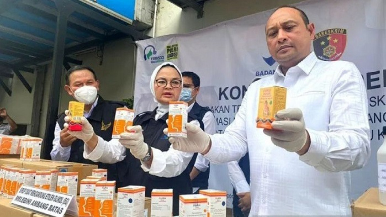 Sore Ini Bareskrim Polri akan Umumkan Tersangka Kasus Gagal Ginjal Pada Anak
            - galeri foto