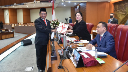 Rapat Paripurna DPR Sahkan UU Pemekaran Papua Barat Daya