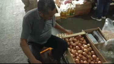 Harga Telur, Minyak dan Sejumlah Sayuran Naik dalam 3 Hari Terakhir, Telur Tembus Rp28 Ribu per Kilogram